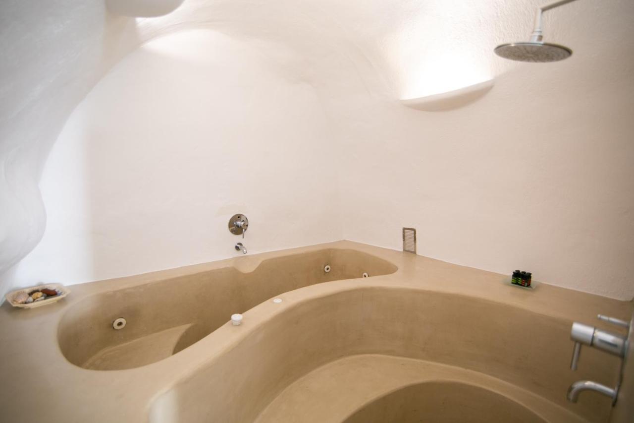 Ferienwohnung Menias Cave House Ia Exterior foto