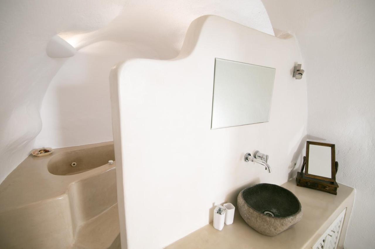 Ferienwohnung Menias Cave House Ia Exterior foto